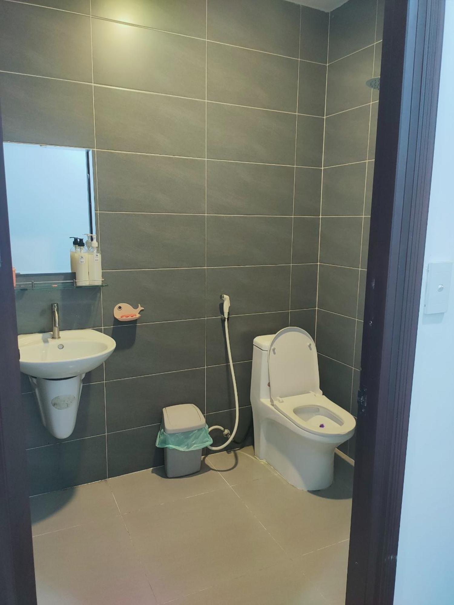 Khách sạn nang Start House Capsule 5 Min Walk To The Airport *
